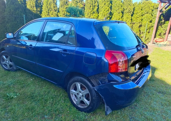 Toyota Corolla cena 5300 przebieg: 265000, rok produkcji 2006 z Toruń małe 16